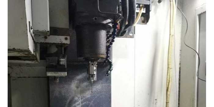 机床测头选型指南：光学式和无线电式侧头深度对比与应用场景