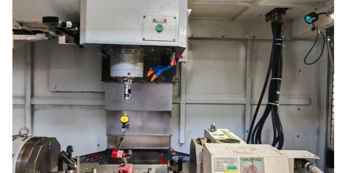 加工中心探针多少钱？买设备前必须了解的核心要素